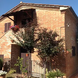 Agriturismo La Collina בית חווה