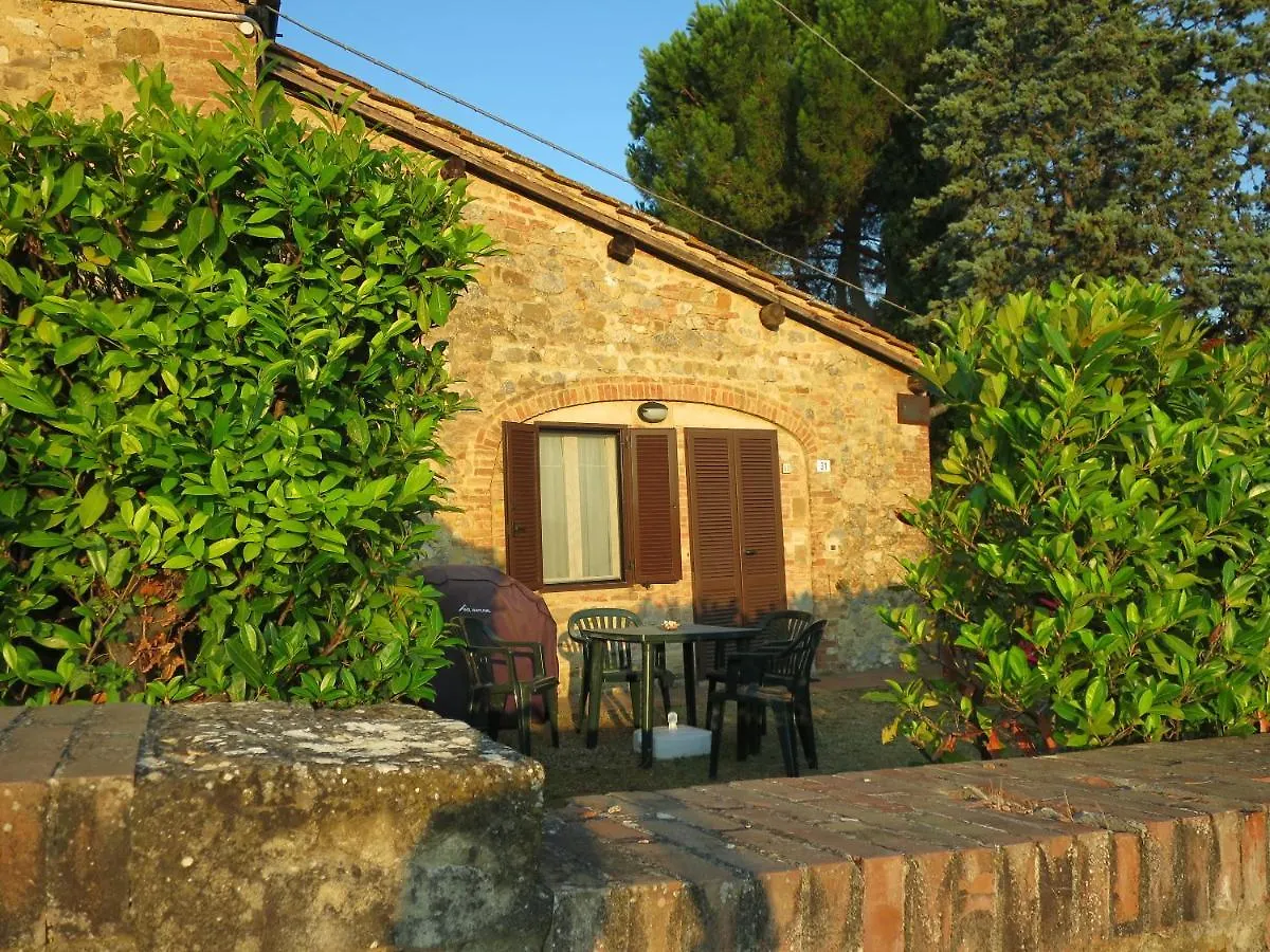 Aparthotel Country Residence Casanova - La Torre Alle Tolfe Siena